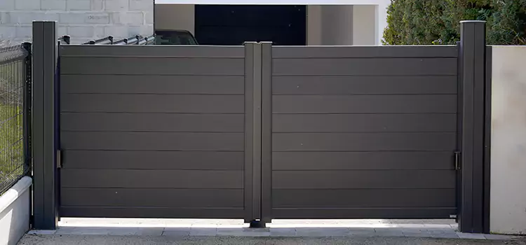 Common Residential Gate Issues We Resolve in Round Lake, IL